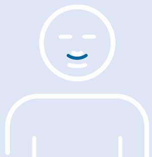 une personne avec un nez bleu